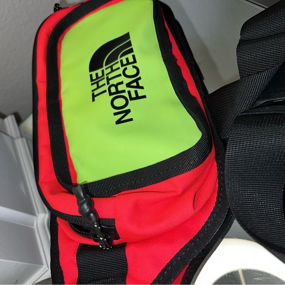The North Face bag - Picture 3 of 6